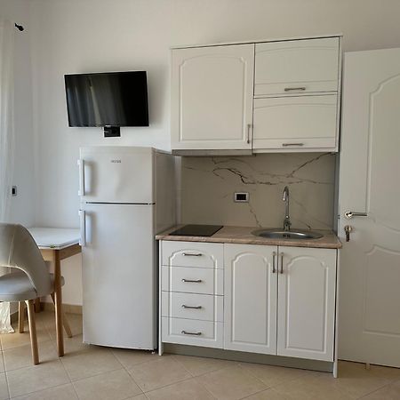 Rama Apartments Sarande Bagian luar foto