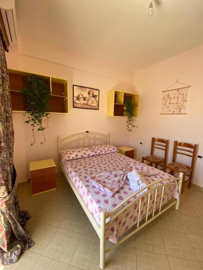 Rama Apartments Sarande Bagian luar foto